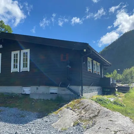 Semesterbostad Mountain With Magical View And Tranquil